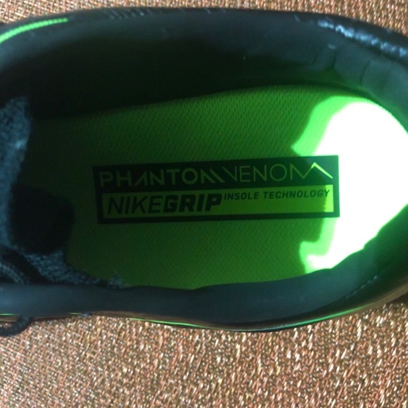 phantom venom elite black